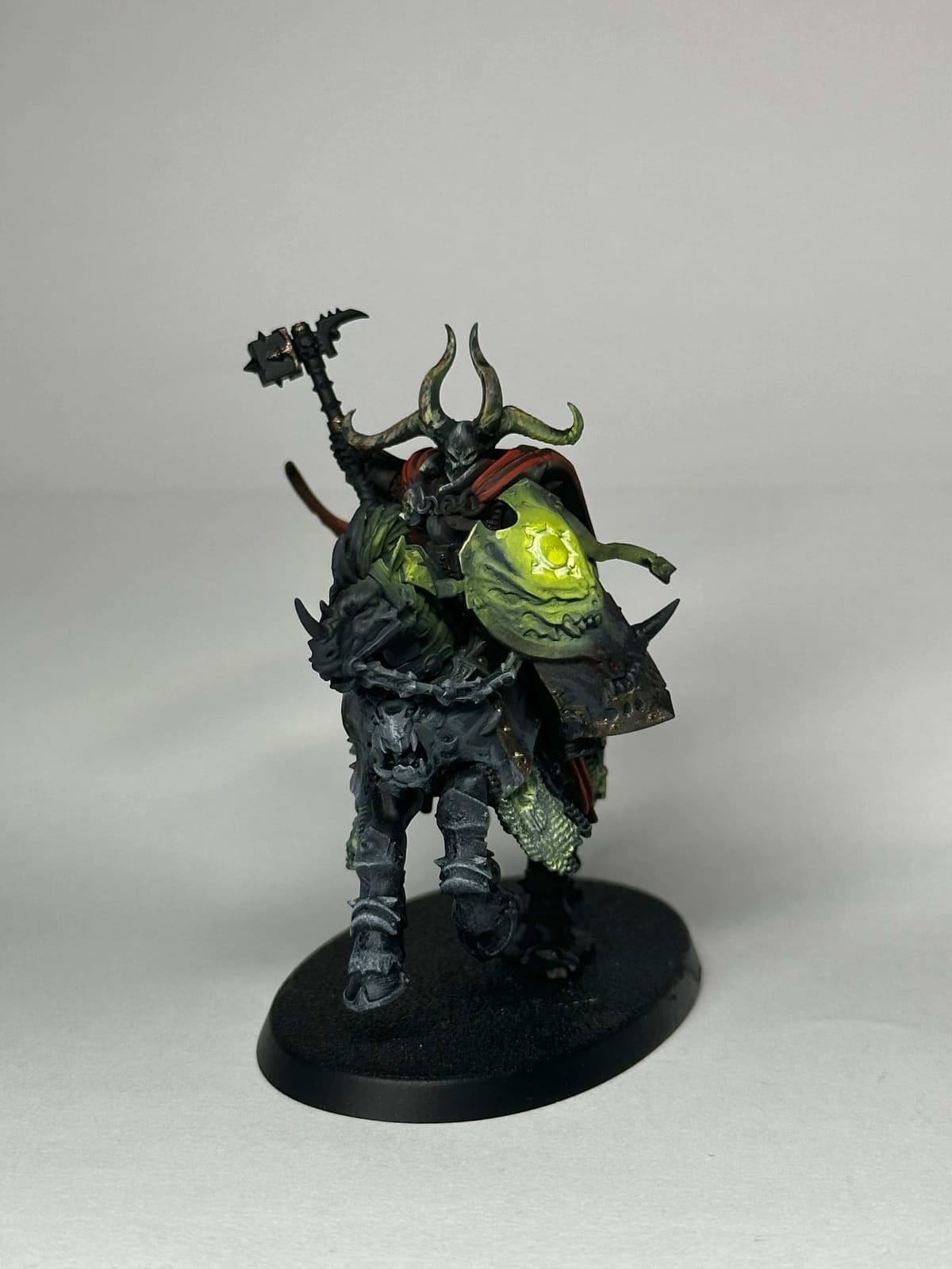 Chaos cavalier with hammer and shield